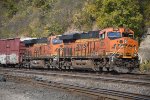 Manifest rolls east